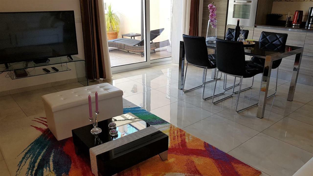 טאורמינה I Due Grifoni Apartments מראה חיצוני תמונה